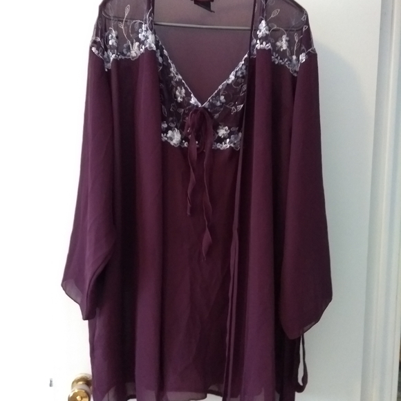 Nuisette et chemisier assorti - Picture 3 of 3